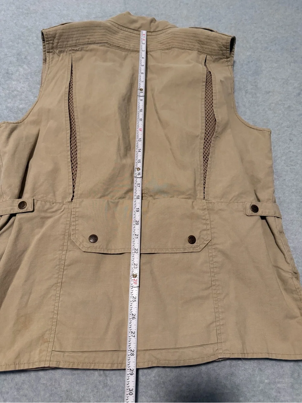Banana Republic Safari Photographer Hiking Hunting Camping Fishing Khaki Vest M